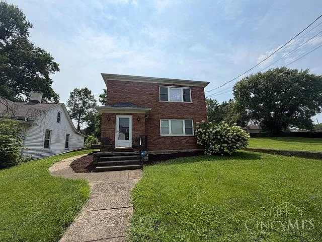 2 bed, 900 sqft, $1,275 — Photo 3