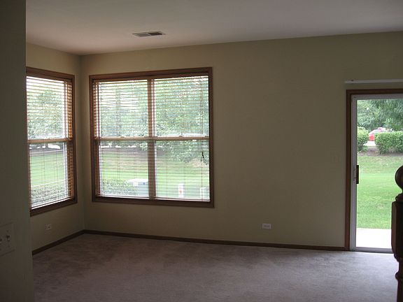 Family Room 19 X 14