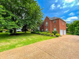 4020 Pauline Dr, Greenbrier, TN 37073