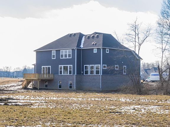 Mount Vernon A Exterior