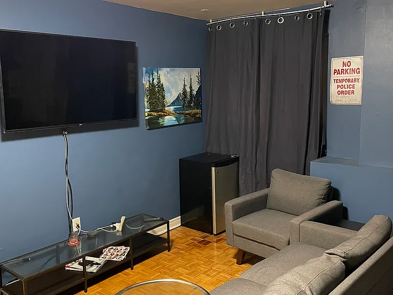 650 Parliament St #911 — Photo 5