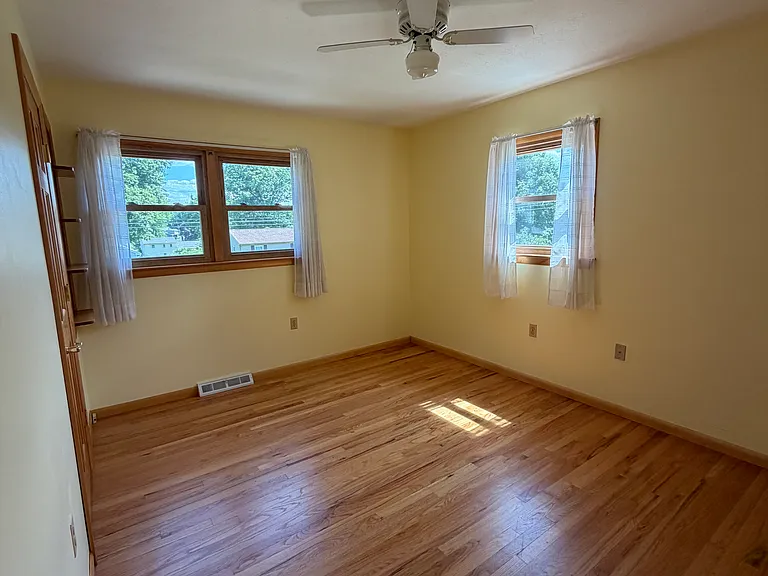 29 Lowery Dr — Photo 11