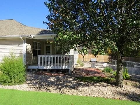 4th image of 58 Magrath Dr