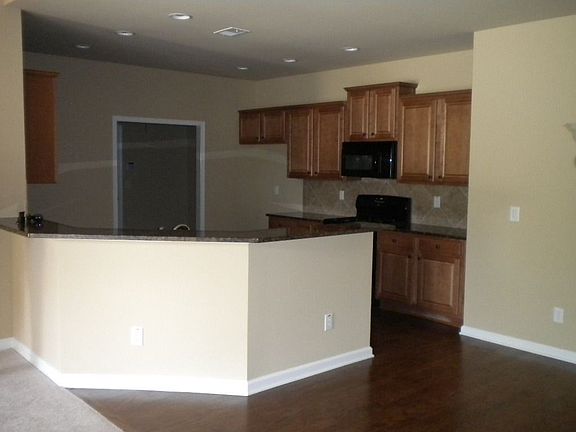 4th image of 2241 Grove Valley Way