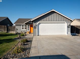 289 Dark Canyon Ave, Umatilla, OR 97882