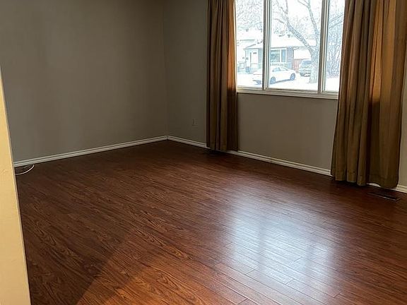 4th image of 11 Krivel Cres