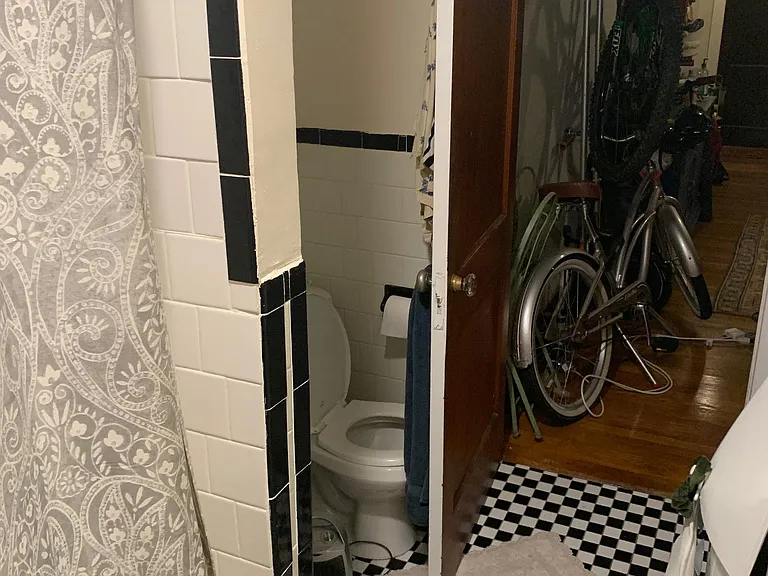 1376 Commonwealth Ave #14 — Photo 8