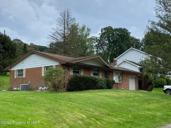 317 Highland Ave, Shavertown, PA 18708