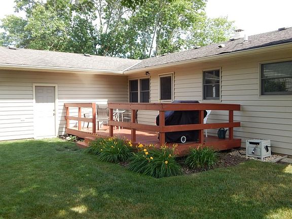21' x 10' Deck for Entertaining