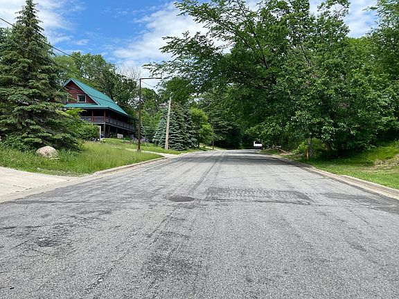 4th image of 2201 Springside Dr