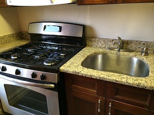 5th image of 4209 47th Ave #54