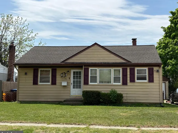 12 Belair Ave, Maple Shade, NJ 08052