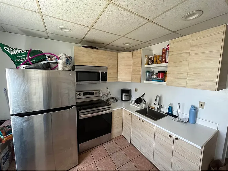 74 N Allen St #2 — Photo 10