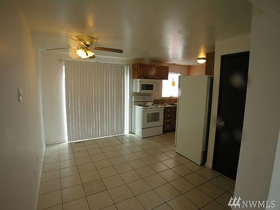 3rd image of 4509 S Union Ave
