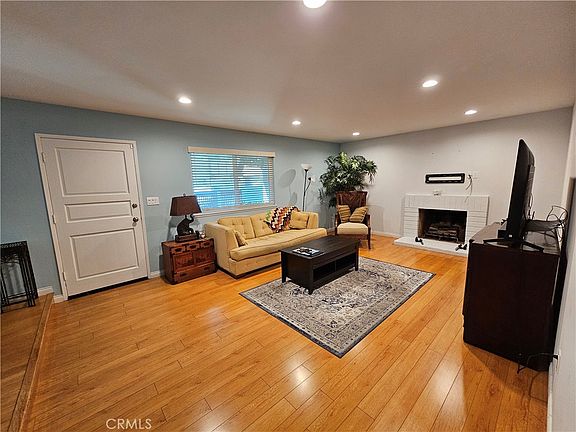 4th image of 22153 James Alan Cir