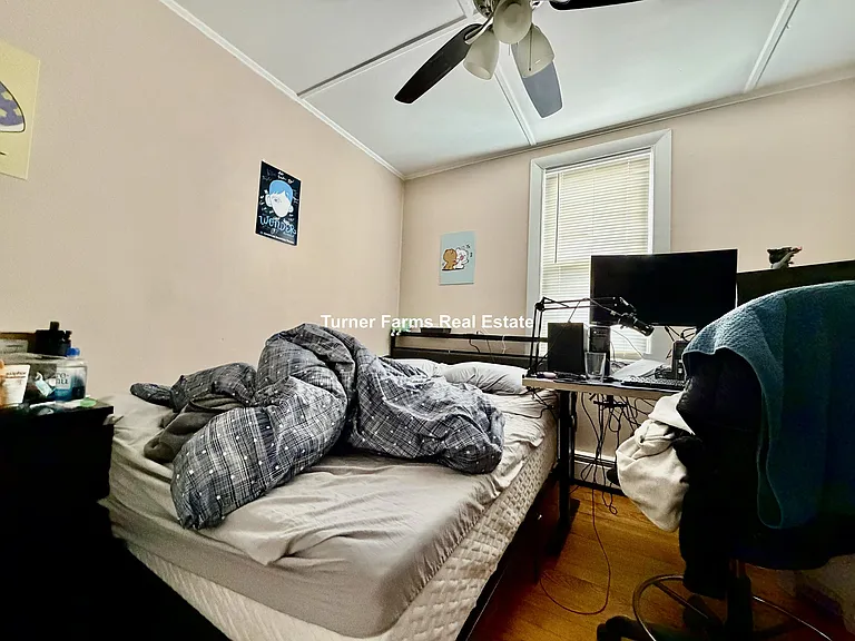 41A Cross St #B — Photo 8