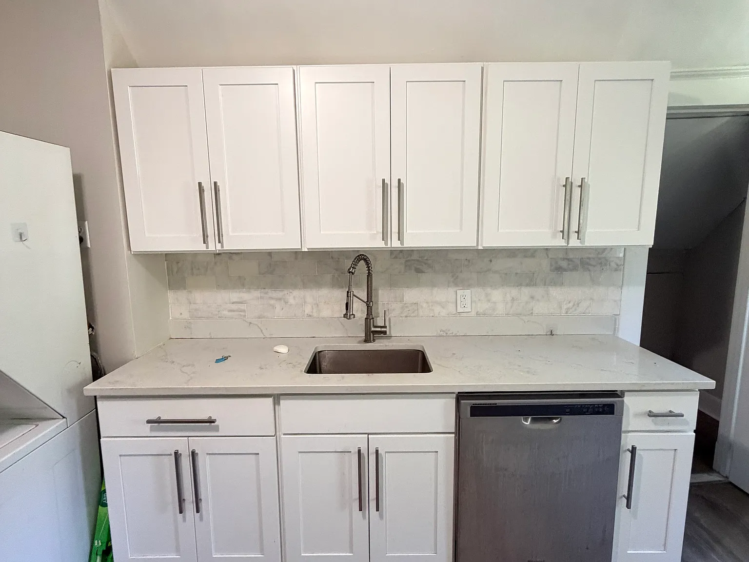 2 bed, 900 sqft, $1,950 — Photo 4