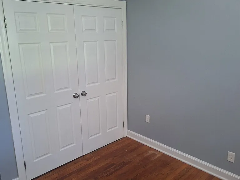 3008 Cabot St — Photo 6