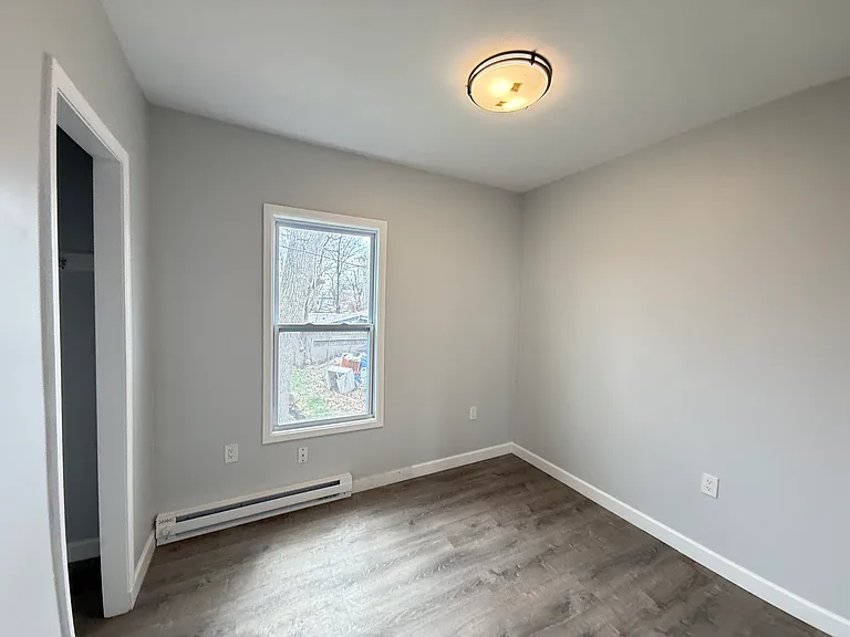 2026 Hertel Ave #4 — Photo 7