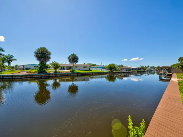 1580 Tuna St, Merritt Island, FL 32952