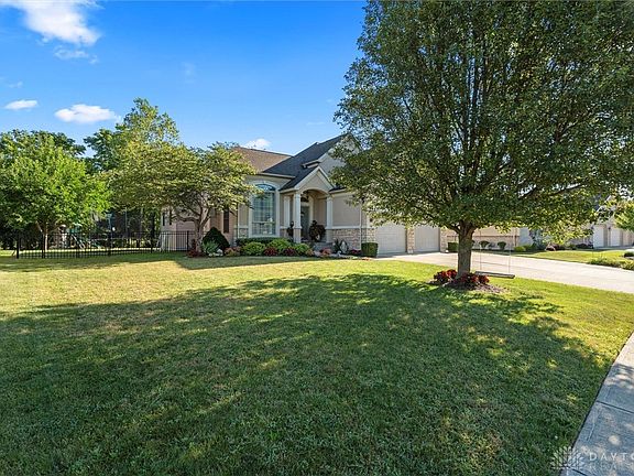 2nd image of 3000 Bridlewood Dr