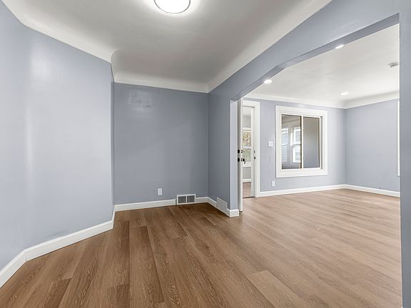 Formal dining room