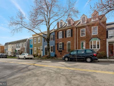 916 Pendleton St, Alexandria, VA, 22314