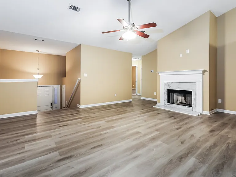 830 Rock Shoals Ct — Photo 5