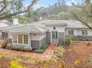 118 Sleepy Hollow Ln, Orinda, CA 94563