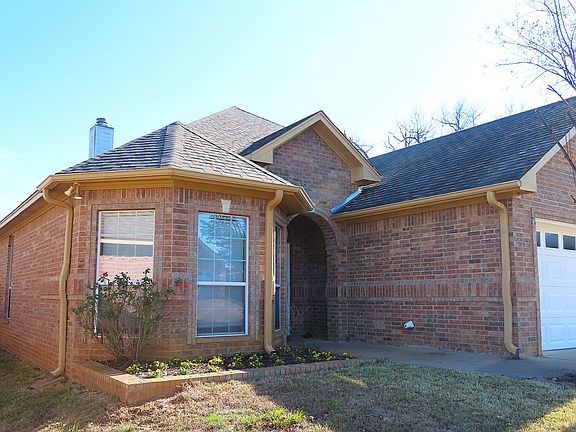 3rd image of 3414 Iberville Dr
