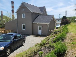42 Kennedy Rd, New Eagle, PA 15067