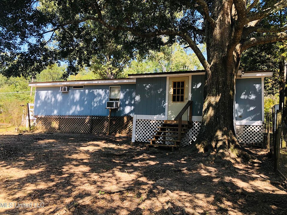 2nd image of 332 Foster Mound Rd
