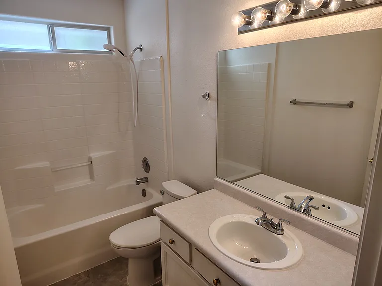 5408 Moonstruck Ave — Photo 13