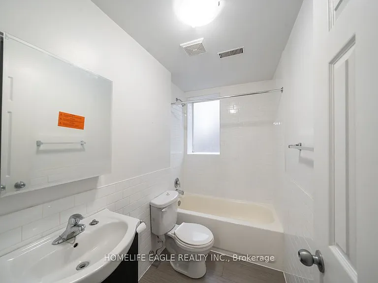 414 Jarvis St — Photo 11