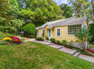 137 Belvedere Rd, Beacon, NY 12508