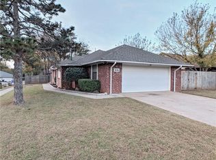 601 Golden Eagle Dr, Norman, OK 73072