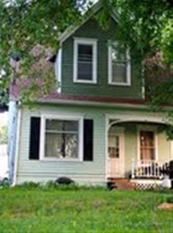 1st image of 905 4th Ave