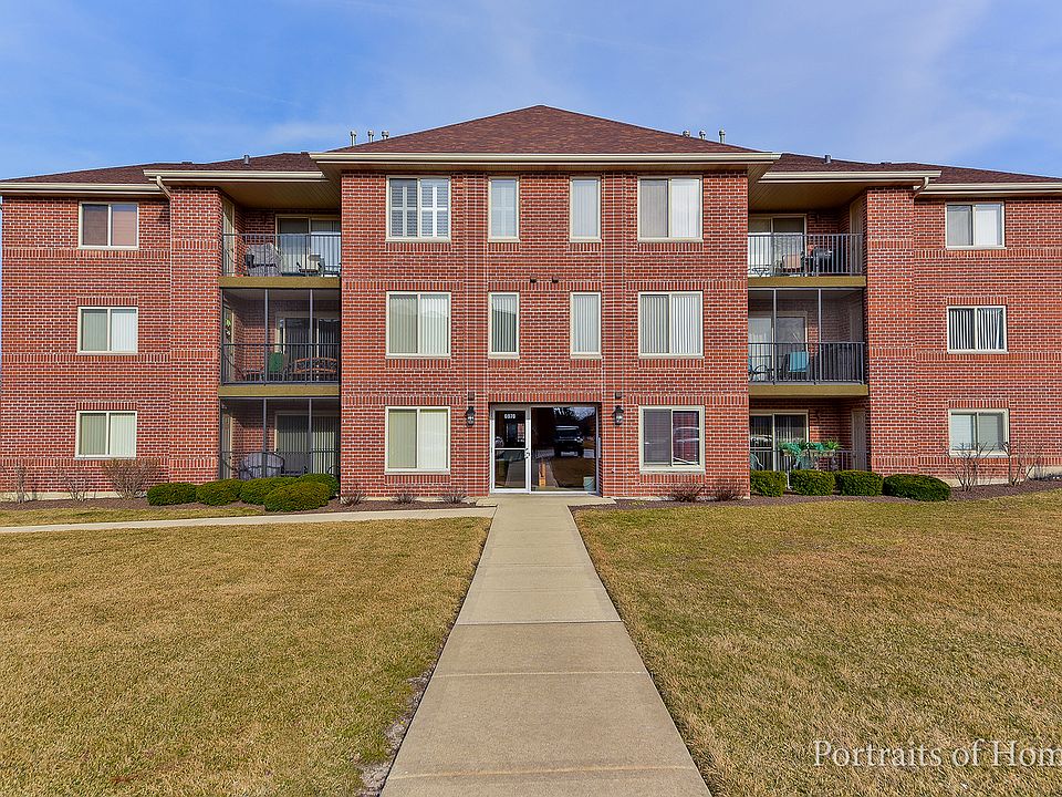1st image of 6970 Heritage Cir APT 2C