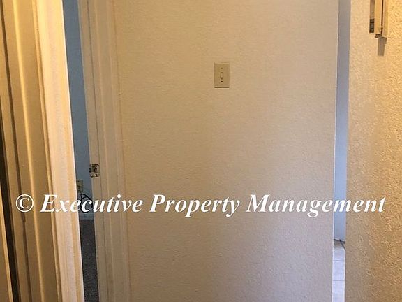 5th image of 305 Erby Ave #D