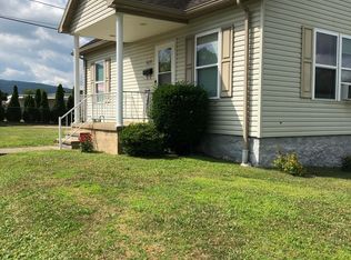 1620 Hyndman St, Connellsville, PA
