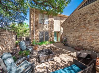 706A Clayton Nolen Dr, Horseshoe Bay, TX 78657