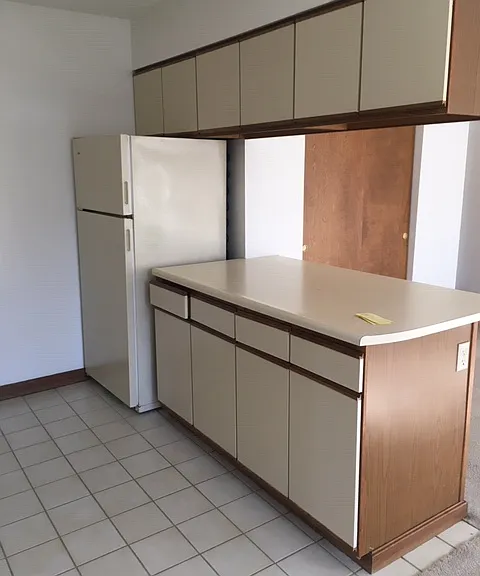 687 N High St #3H — Photo 7