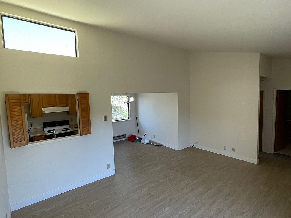 1st image of 466 Miller Ave
