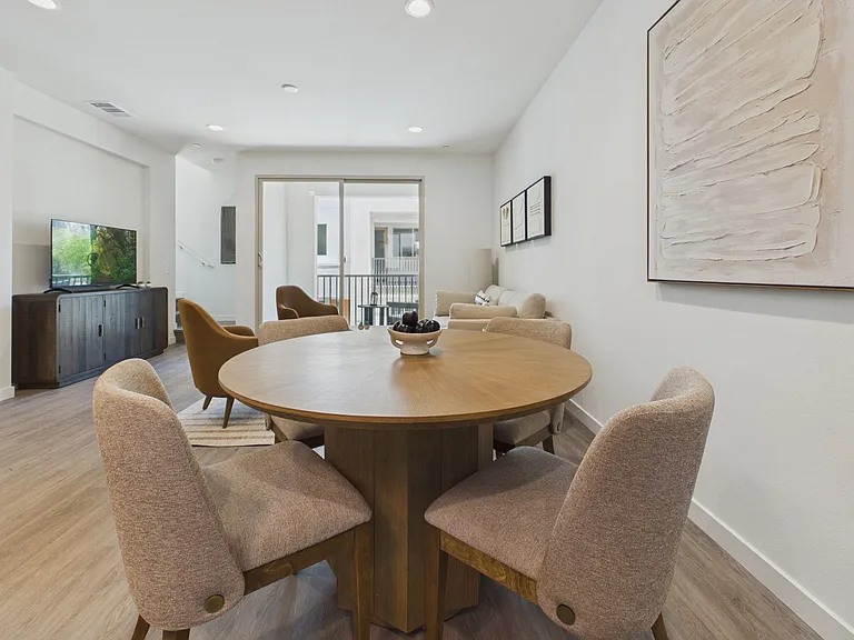Solaterra Granada Hills — Photo 20