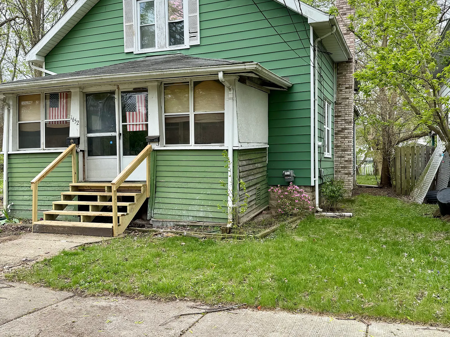 2 bed, $850 — Photo 2