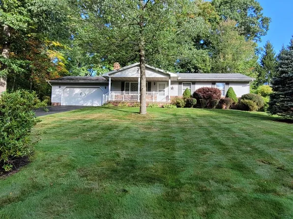 4 Kevin Cir, Oil City, PA 16301