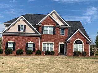 1105 Birchwood Dr, Griffin, GA
