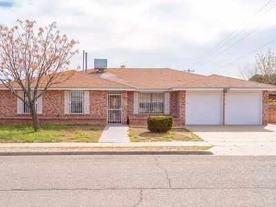 3604 Red Cloud Pl, El Paso, TX, 79936