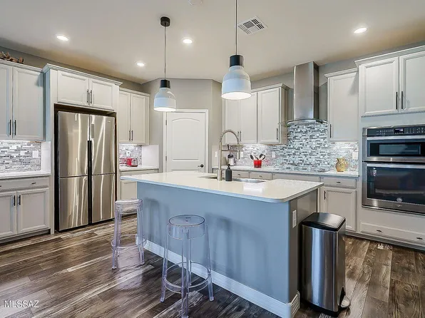 8674 N Genoa Ct, Tucson, AZ 85742