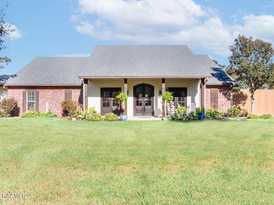 1096 Lawless Tauzin Rd, Breaux Bridge, LA, 70517